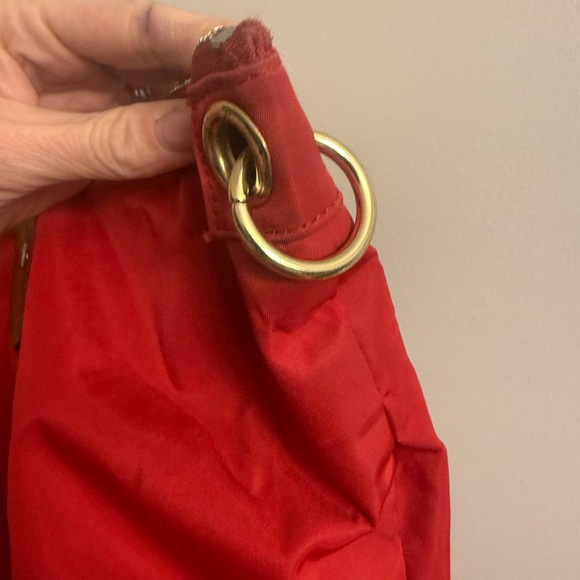 Lands’ End Red Nylon Tote Bag w/ Leather Handles – Classic Large Zip Tote - Picture 3 of 8